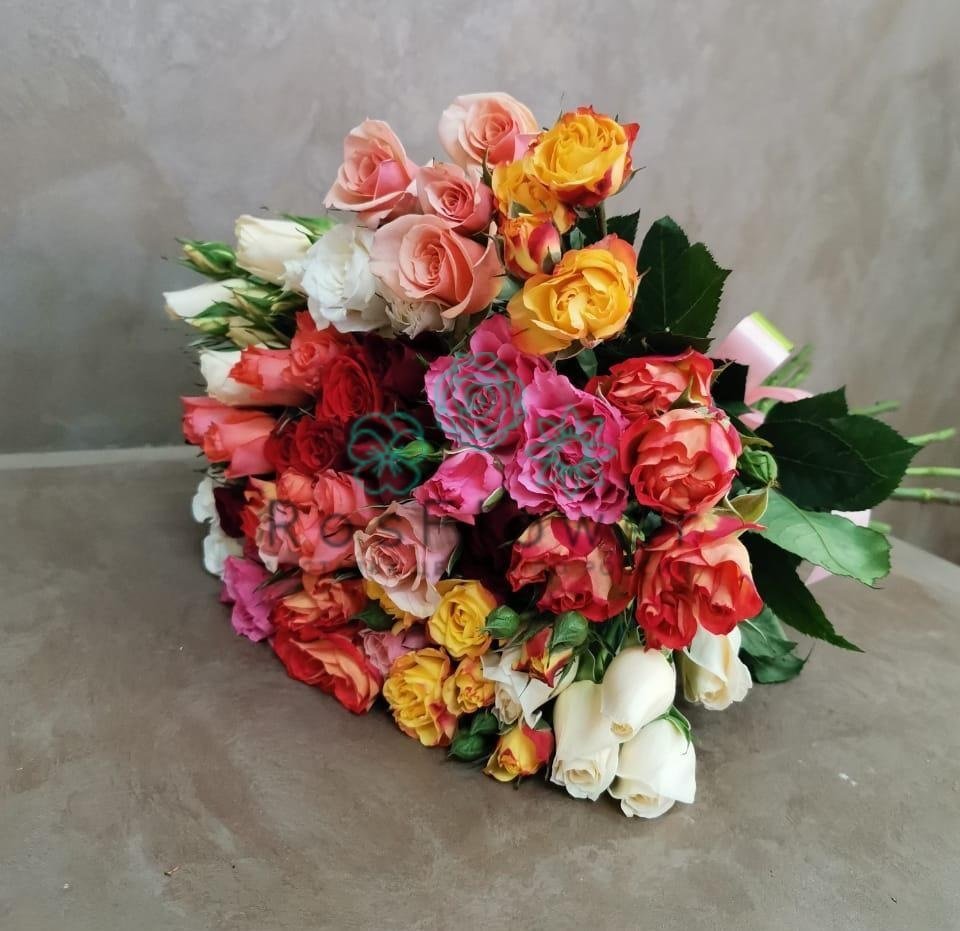 Букет цветов из: Розы в Осе