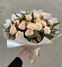 Букет Кремовые розы Латте в Осе