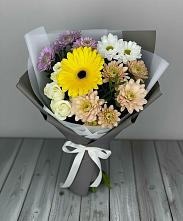 Букет цветов из:  Розы, Герберы и Хризантемы в Осе