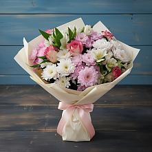 Букет цветов из:  Хризантемы, Альстромерии и Розы в Осе