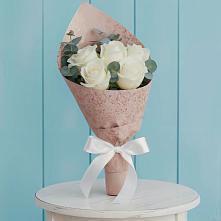 Букет цветов из:  Розы в Осе