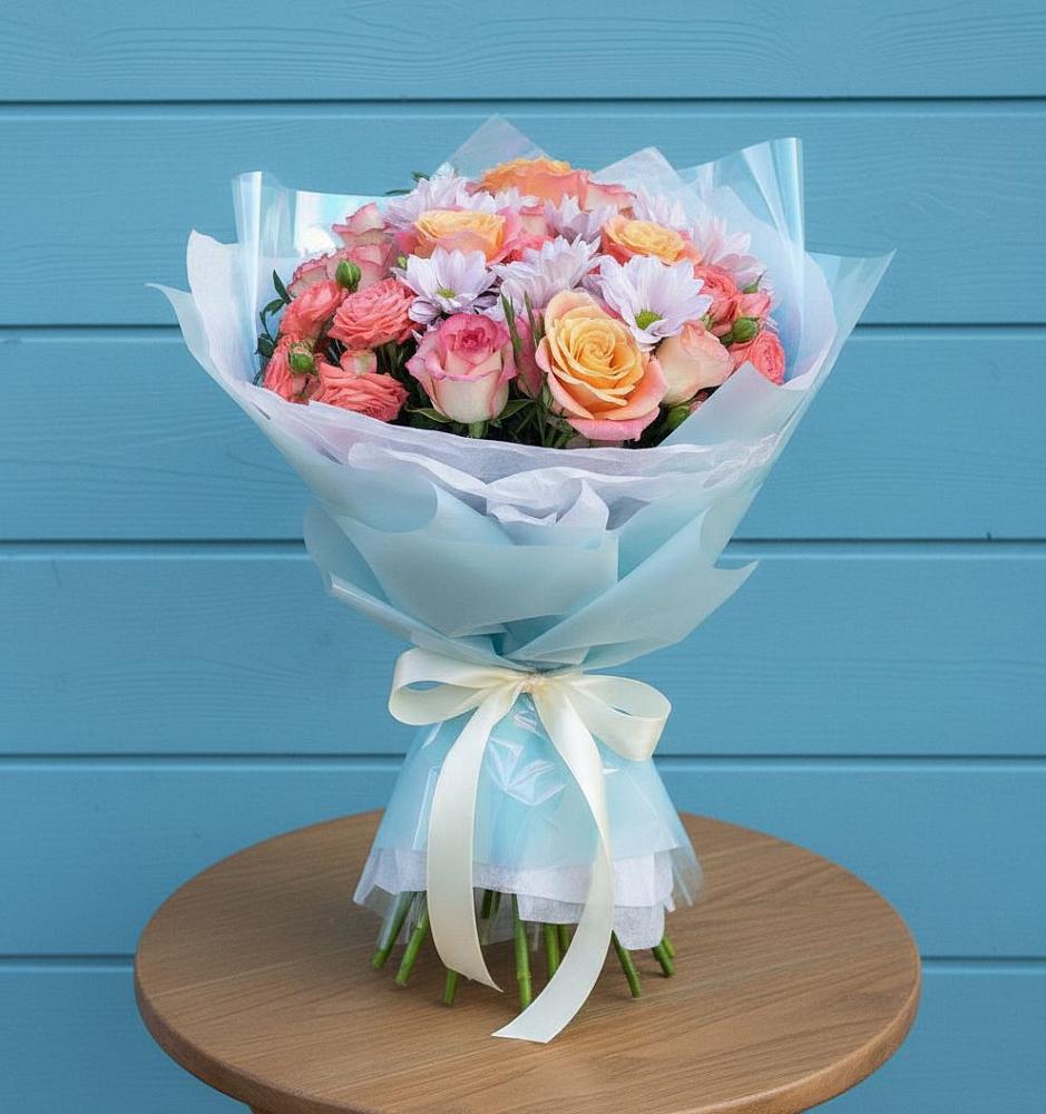 Букет цветов из: Хризантемы и Розы в Осе