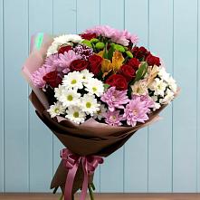 Букет цветов из:  Розы, Хризантемы и Альстромерии в Осе