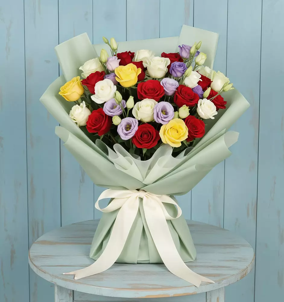 Букет цветов из: Розы в Осе